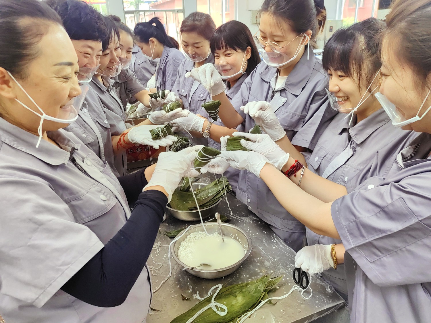 粽香送溫情，共筑安全夢